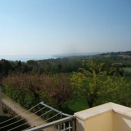 Grazioso Panoramico Appartamento Sirolo